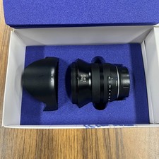 Zeiss Touit 12 mm f/2.8 fuji