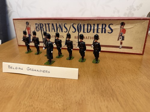 Britains lead soldiers - britains,