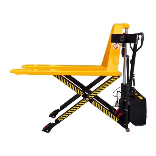 Nuovo carrello elevatore