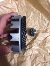 Cestello campana frizione Z 16/61 Minarelli RV RV3 RV4 RV6 NOS LEGGI DETTAGLI