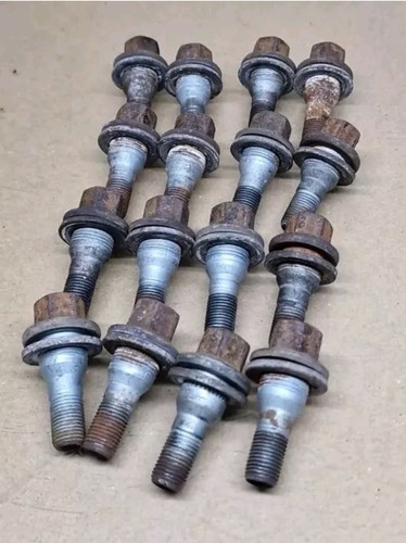 Bulloni borchie cerchi - borchie,