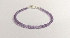 Bracciali minimalisti fatti a
