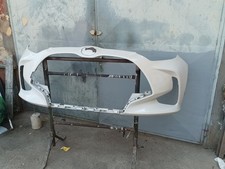 Paraurti Anteriore Toyota Yaris Ibrida 2020/2025 Bianco Metallizzato