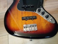 Corpo basso jazz Fender Squier