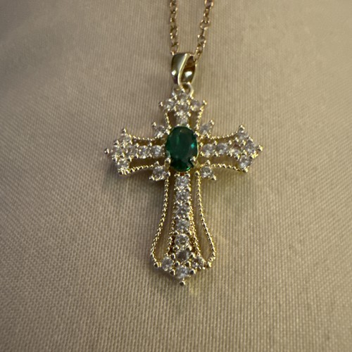 Collana con ciondolo - , croce