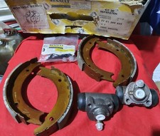 KIT RIPARAZIONE GANASCE R4/R5 RENAULT 7701 203 COMPLETO DI CILINDRETTI GANASCE 