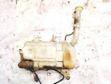   Serbatoio serbatoio lavavetri (bottiglia lavavetri) per Nissan Kin UK1799986-94