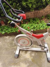 Spin bike allenamento - spin-bike, casa