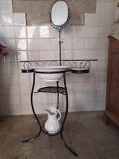 Set da toilette in ferro battuto con specchio
