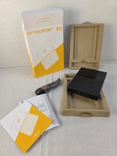 Hard disk esterno portatile Western Digital My Passport 1 TB nero nuovo con scatola non testato