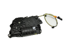 Ausilio trazione per serratura