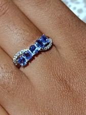 Anello a Riviera Con Tanzanite Naturale Con Cinque pietre Naturale  S925