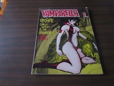 MILANO LIBRI 2 VOLUMI DI VAMPIRELLA E....    CASCO D'ORO OTTIMI ANCHE SINGOLI