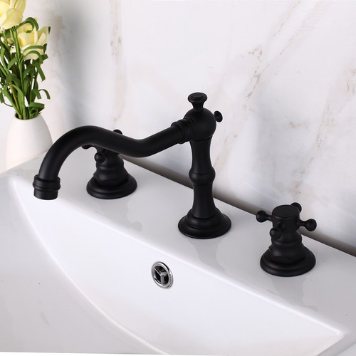 Rubinetto miscelatore lavabo
