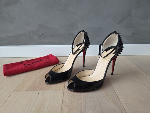 Christian louboutin - **christian, louboutin**