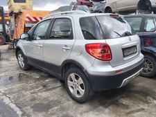 Fiat Sedici Pezzi Di Ricambi