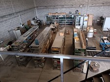 Materiale e attrezzature per elettricisti