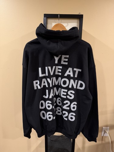Felpa nera con - , kanye