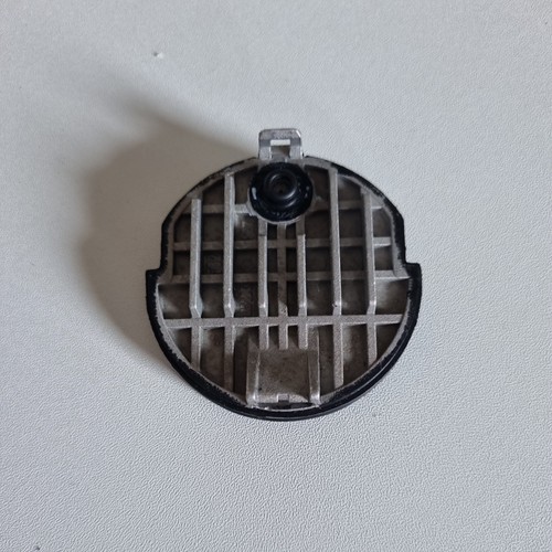 Piastra piercing capsule