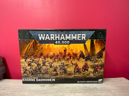 Warhammer 40k world - warhammer,