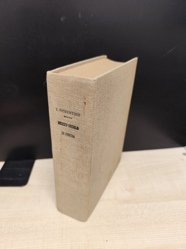 Libro mezzo secolo poesia - mezzo,