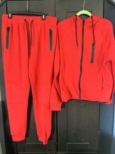 Set tuta Weiv LA Tech in pile