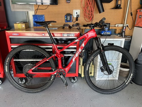 Felt edict mountain bike - bike,