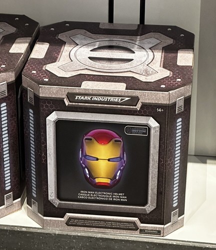 Disney park marvel iron - disney,