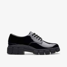 Scarpe Nere Con Lacci Clarks