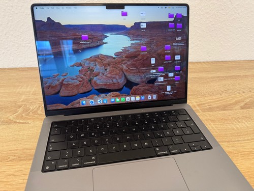 Apple macbook pro pollici - apple,