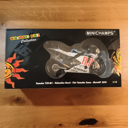 Valentino rossi 12 - rossi, 1/12