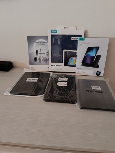 Lotto custodie tablet - 35+,