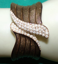 Beautiful signed Crown Trifari