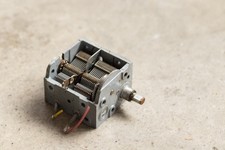 Grundig SATELLIT 6000 6001 Radio Parts Button Parts