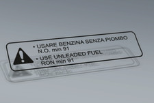 ADESIVO USARE BENZINA SENZA