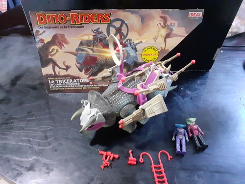 Dino riders triceratops - -,
