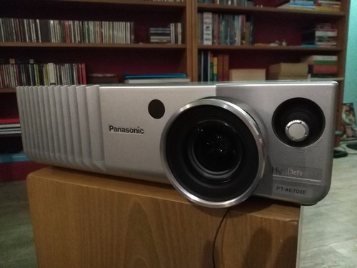 Proiettore panasonic ae700e - proiettore,
