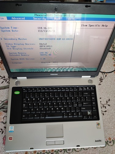 Computer toshiba satellite - toshiba,