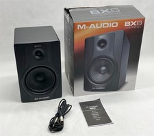 M-Audio BX8 Carbon Black