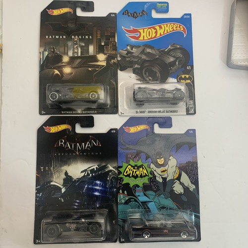 Hot wheels batman set - batman,,