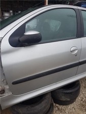 Porta anteriore sinistra