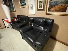 Divano due posti  e due poltrone in pelle, nero