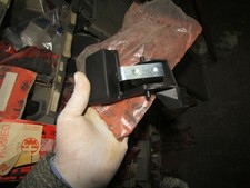 MANIGLIA APERTURA INTERNA SINISTRA ALFA 75 NUOVO ORIGINALE 161007307500