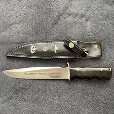 Coltello speciale a lama fissa