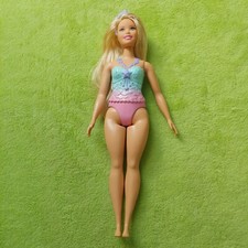 BAMBOLA BARBIE CURRVY DREAMTOPIA 2017