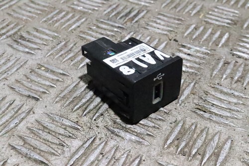 Mozzo usb ford fiesta mk8 - mozzo,