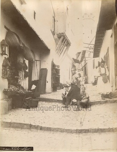 Kelber street algeri algeria - kelber,