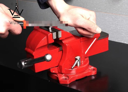 Bench vise - bench,