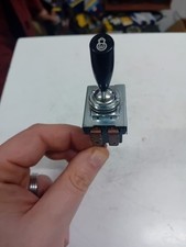 interruttore illuminazione