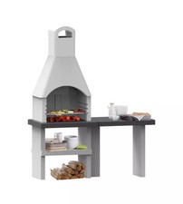 BARBECUE A CARBONELLA IN